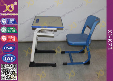 China Hölzerner einzelner und doppelter Studenten-Schreibtisch und Stuhl-gesetzter Stahlrahmen fournisseur